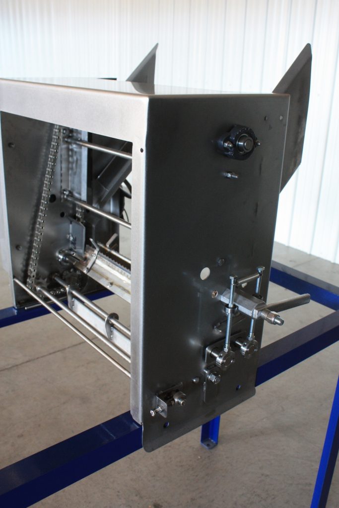 Silver Queen Uncapper Cowen Manufacturing Inc