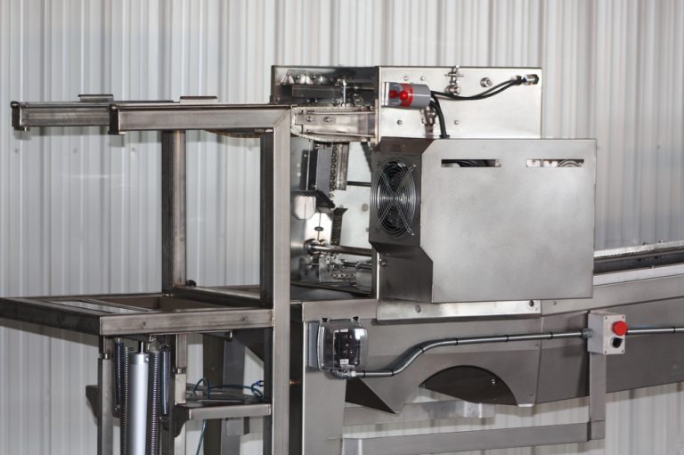 The Cowen Uncapper Cowen Manufacturing Inc